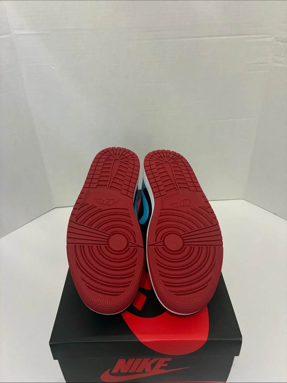Wmns air Jordan 1 low unc to chi